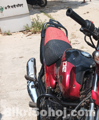 Yamaha gladiator 125